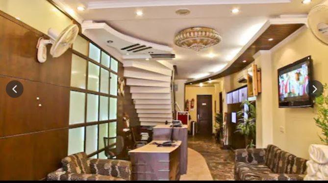 Tjs Royal Hotel Делхи Екстериор снимка